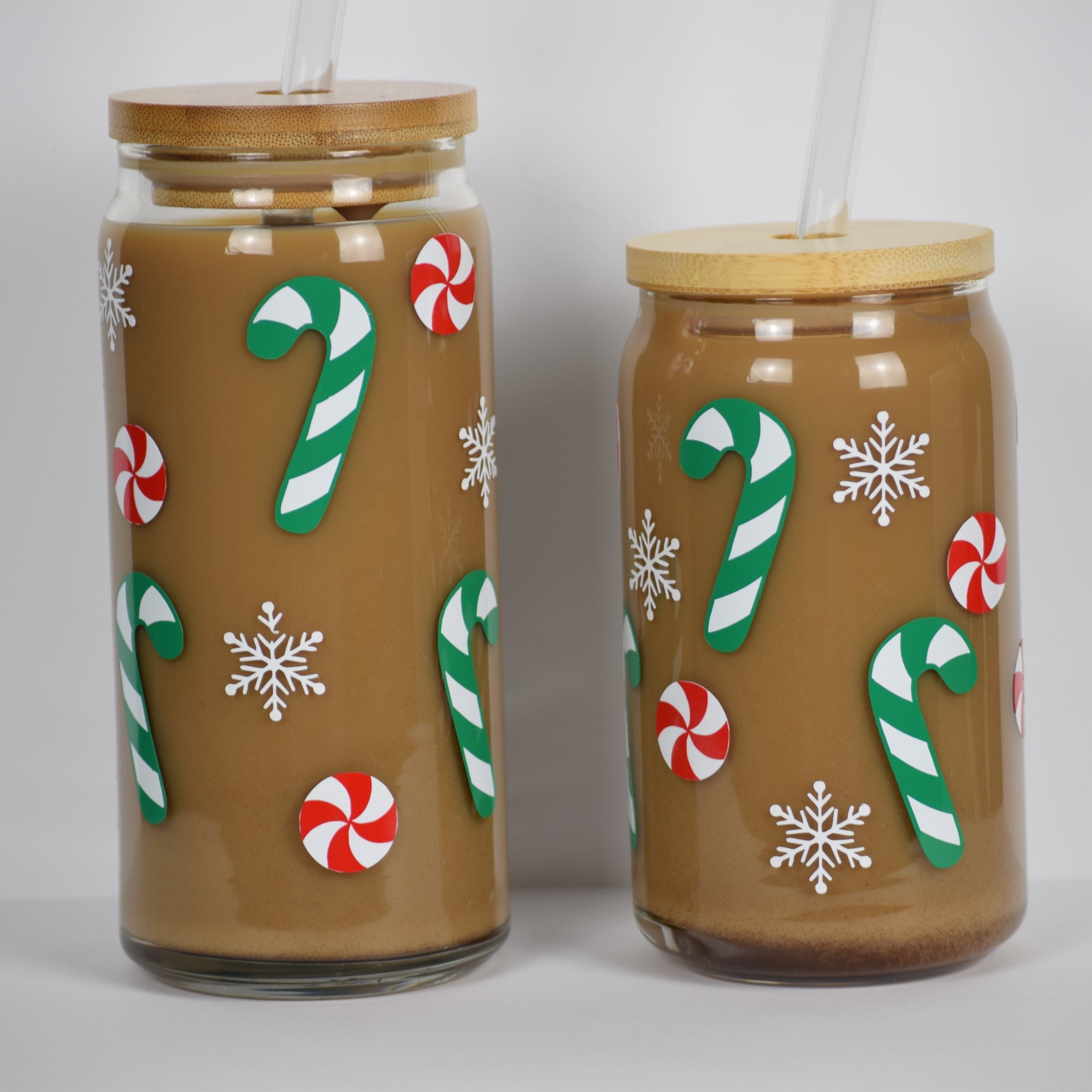 Candy Canes and Snowflakes Iced Coffee Cup 16oz or 20oz – Vulpine Vinyls