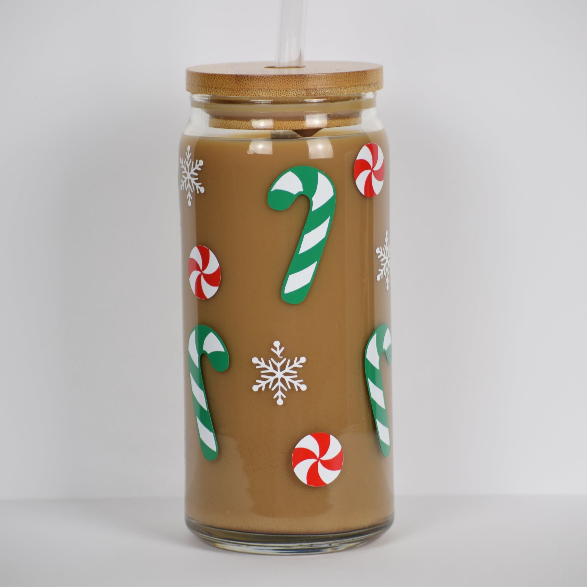 Candy Canes and Snowflakes Iced Coffee Cup 16oz or 20oz – Vulpine Vinyls